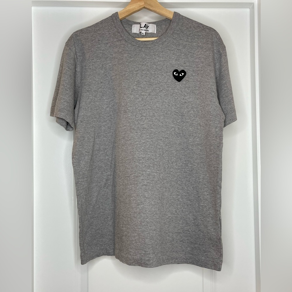 Authentic COMME des GARÇON PLAY🖤